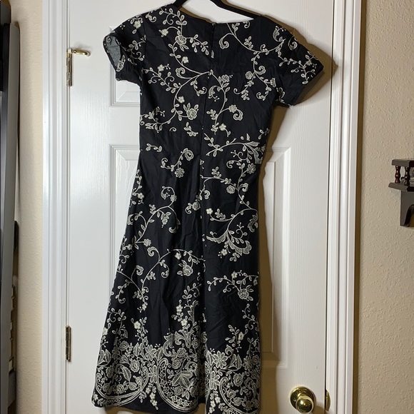 Matrushka Construction Flare Dress - Picture 5 of 8